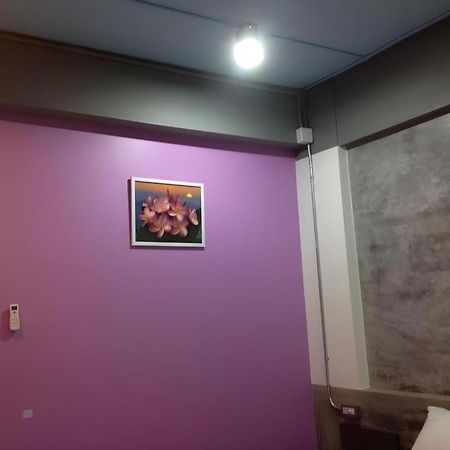 Pornsiri Hotel Sisaket Exterior foto
